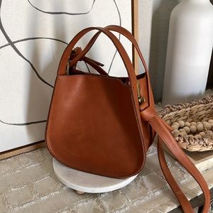 Madewell The Sydney Crossbody Bag